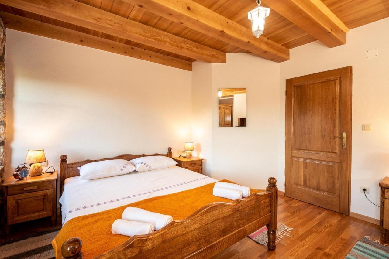 Villa Lazini Dvori Stasevica Eksteriør billede